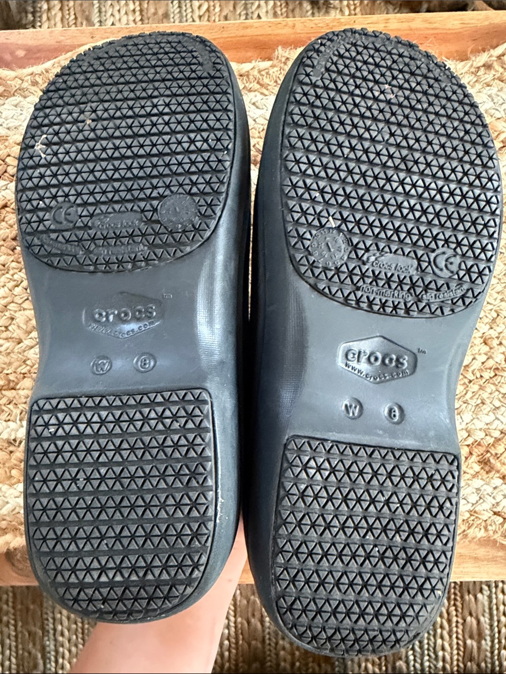 CROCS Dual Comfort Slip-On Clogs - Picture 4 of 4